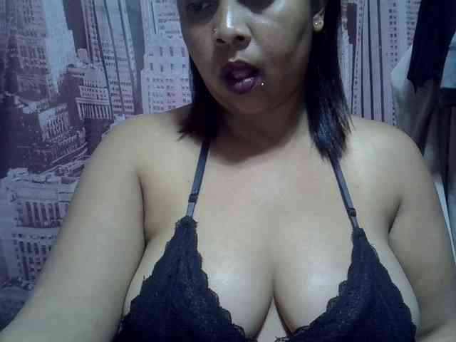 bigass-tits bigass-tits