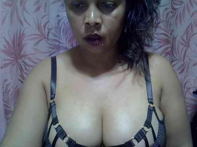 bigass-tits webcam