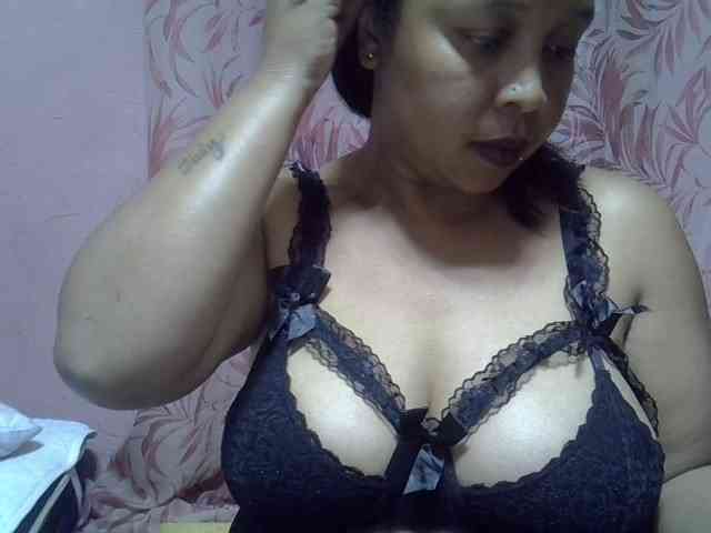 bigass-tits webcam