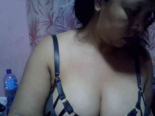 bigass-tits webcam