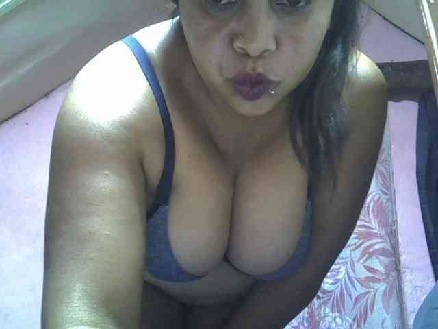 bigass-tits webcam