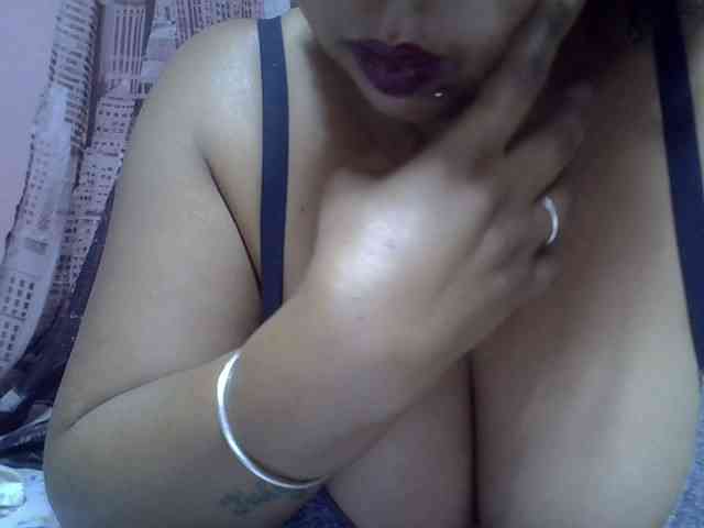 bigass-tits webcam