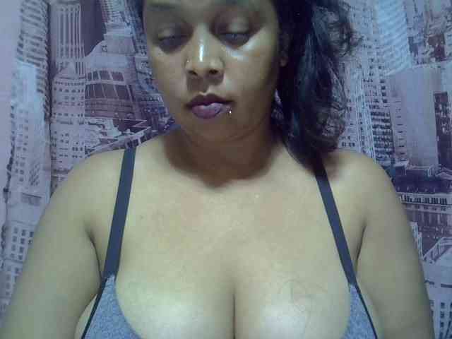 bigass-tits bigass-tits