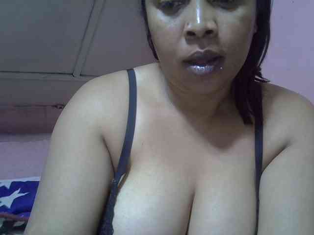 bigass-tits webcam