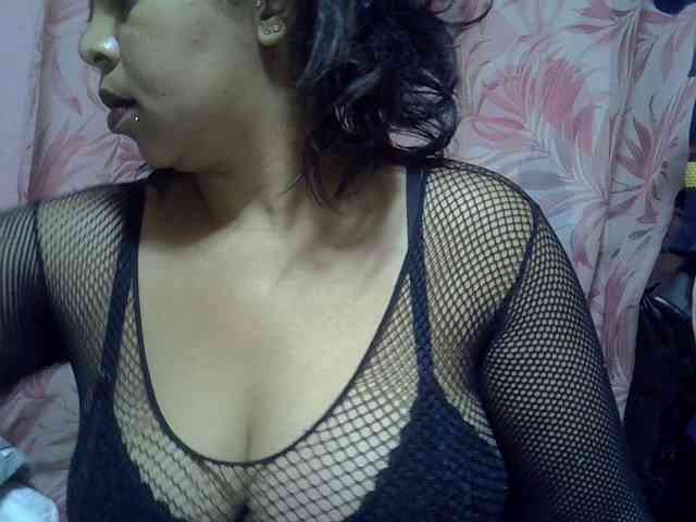 bigass-tits webcam