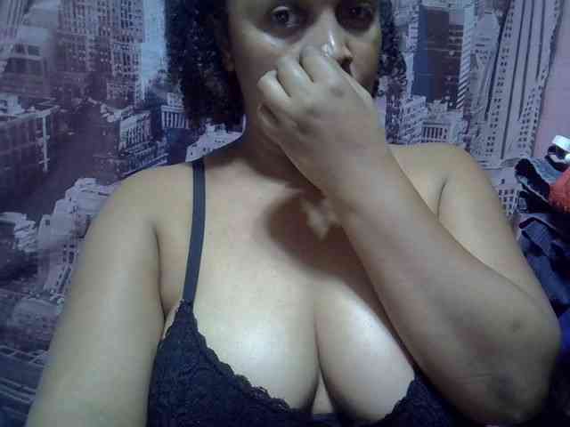 bigass-tits webcam