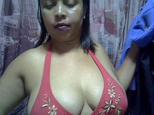 bigass-tits webcam