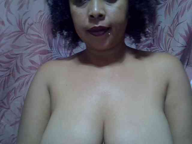 bigass-tits webcam
