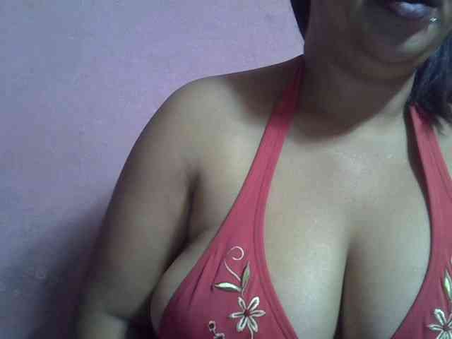 bigass-tits webcam