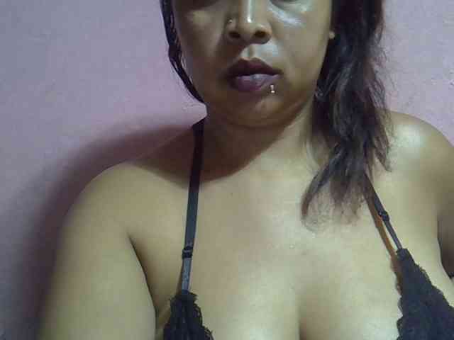 bigass-tits webcam