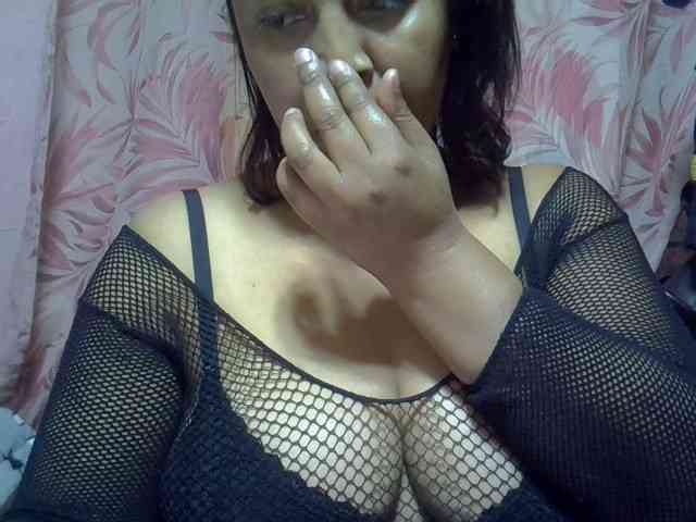 bigass-tits webcam