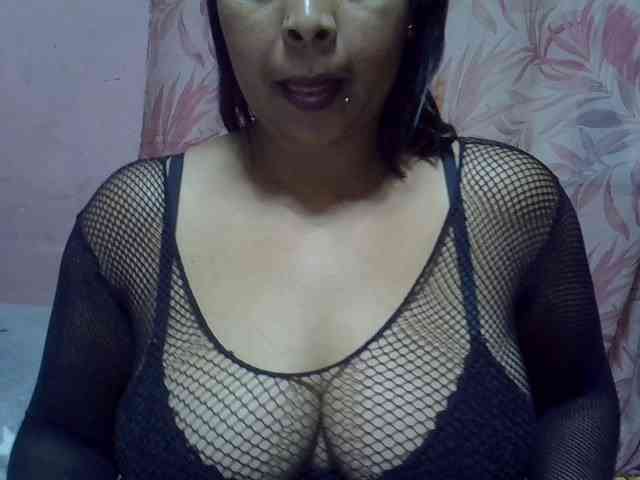 bigass-tits webcam