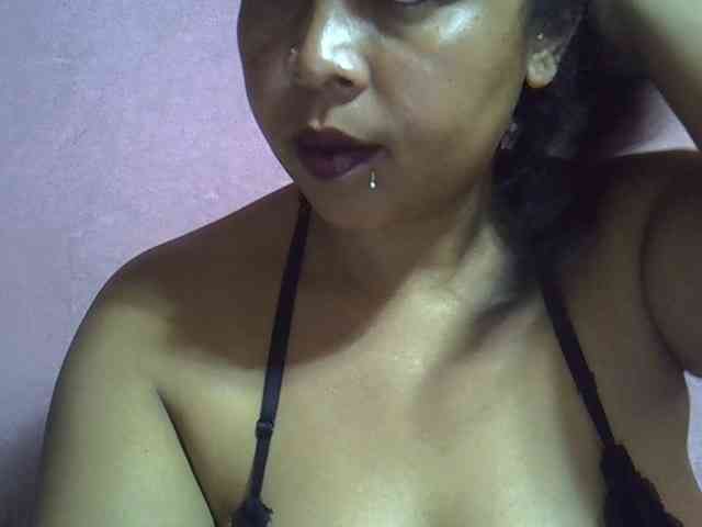 bigass-tits webcam
