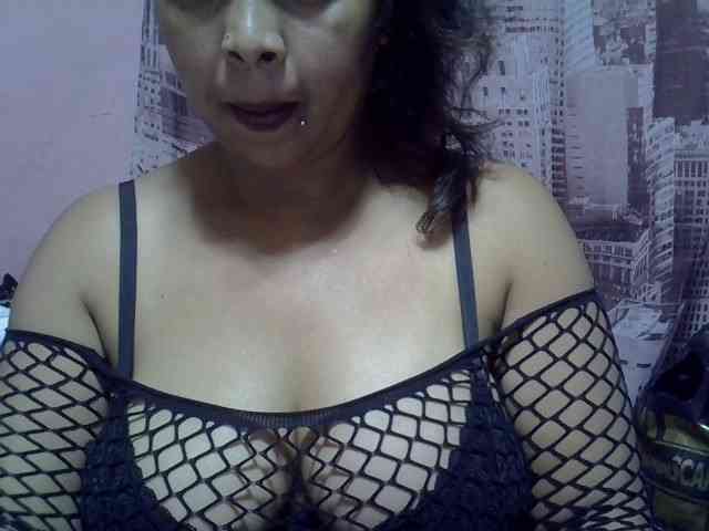 bigass-tits webcam