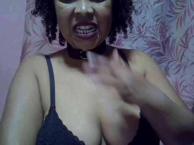 bigass-tits webcam