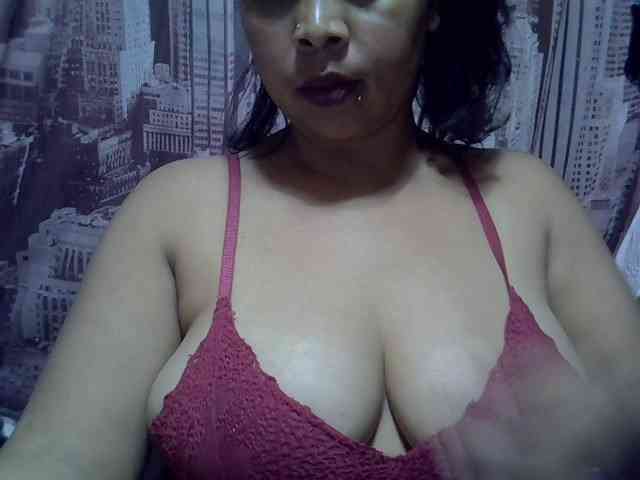 bigass-tits webcam