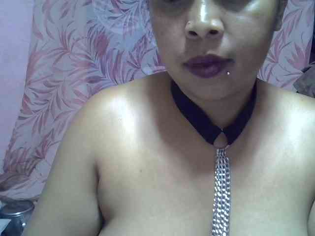 bigass-tits webcam