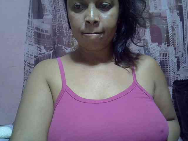 bigass-tits webcam