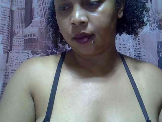 bigass-tits webcam