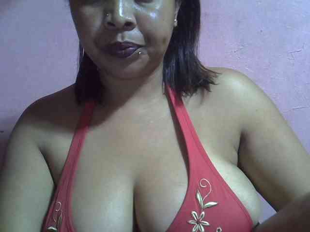 bigass-tits webcam