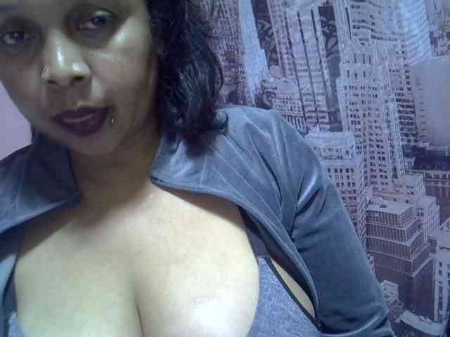 bigass-tits webcam