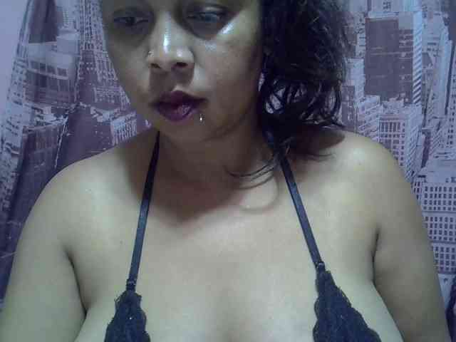 bigass-tits webcam