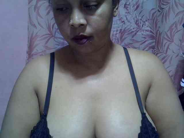bigass-tits webcam