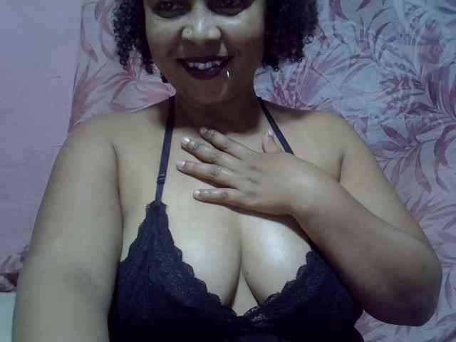 bigass-tits webcam