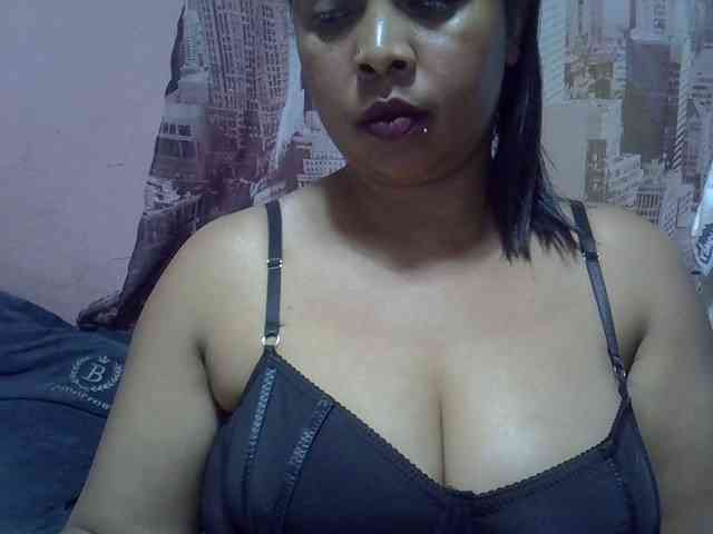 bigass-tits webcam