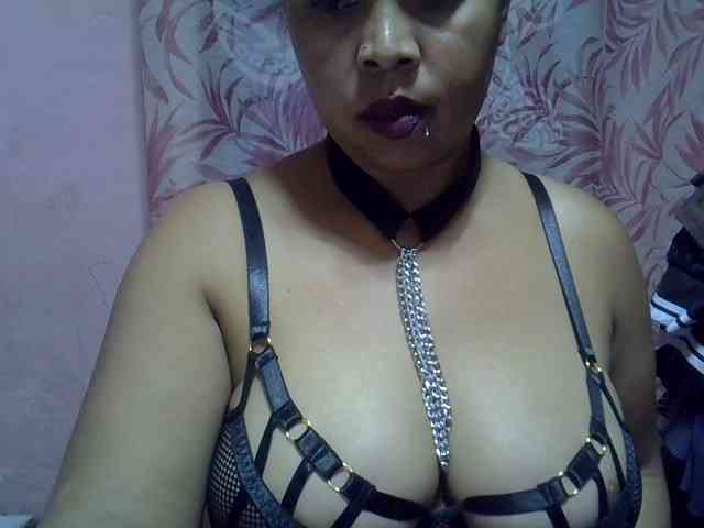 bigass-tits webcam
