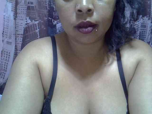 bigass-tits webcam