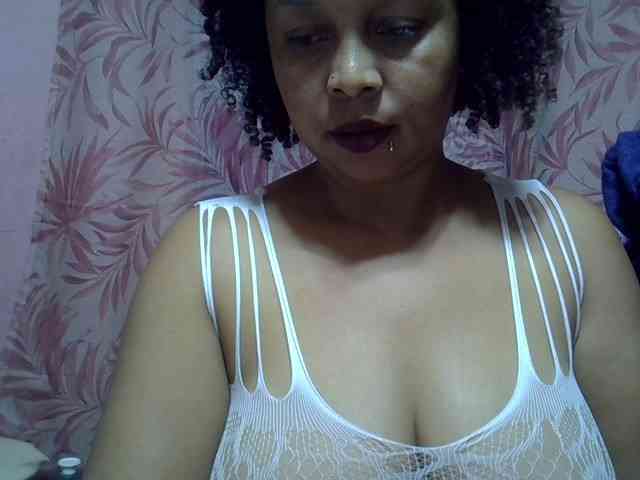 bigass-tits webcam