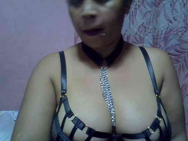 bigass-tits webcam
