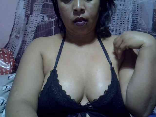 bigass-tits webcam