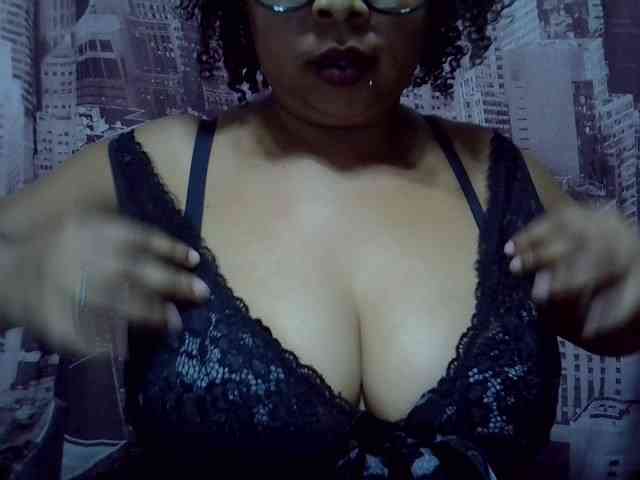 bigass-tits bigass-tits