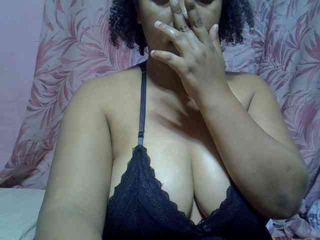 bigass-tits webcam