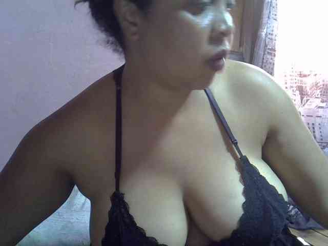 bigass-tits webcam