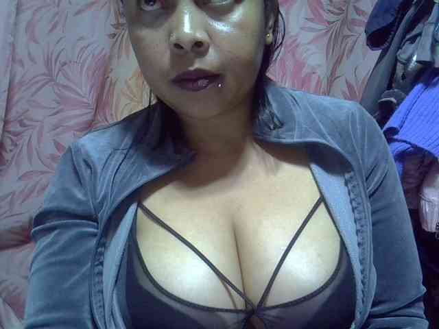 bigass-tits bigass-tits