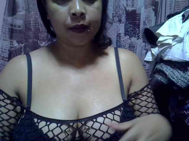 bigass-tits webcam