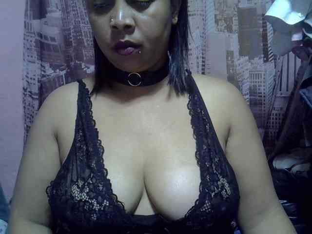 bigass-tits webcam