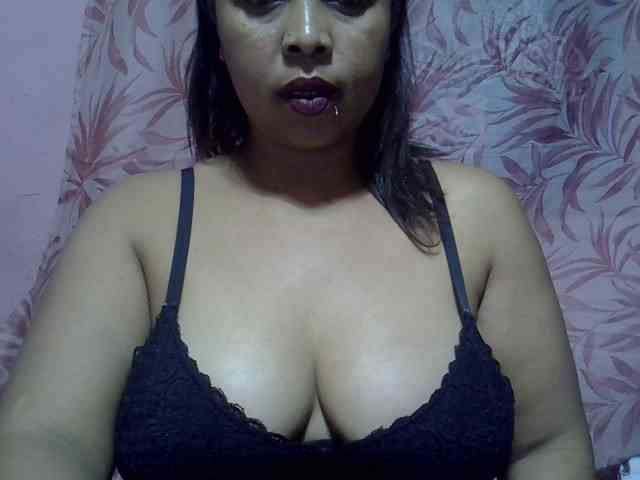 bigass-tits webcam