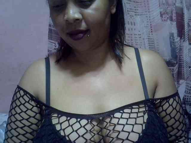 bigass-tits webcam