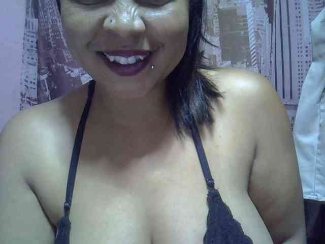 bigass-tits webcam