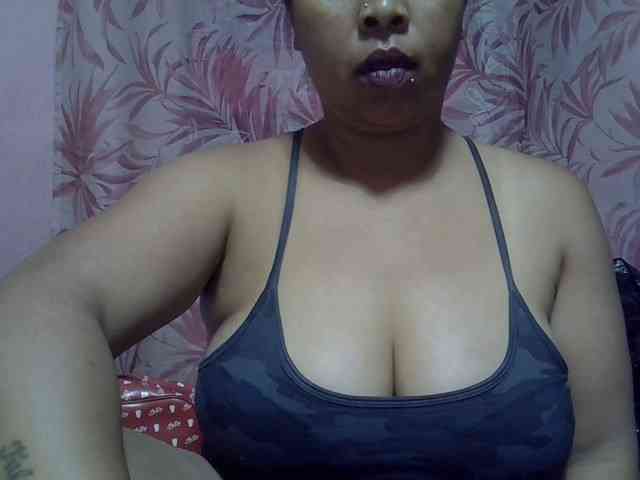 bigass-tits webcam