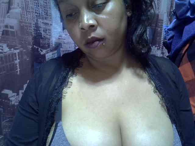 bigass-tits webcam