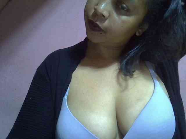 bigass-tits webcam