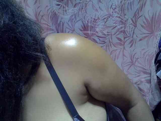 bigass-tits webcam