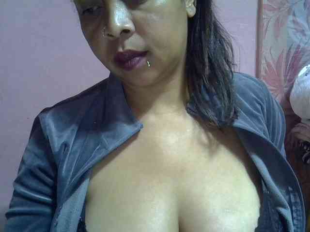 bigass-tits webcam