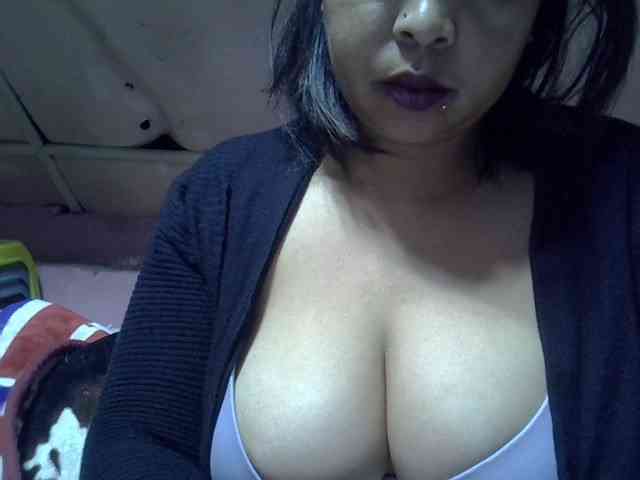 bigass-tits webcam