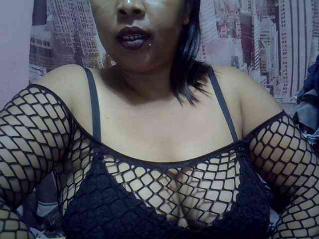 bigass-tits webcam